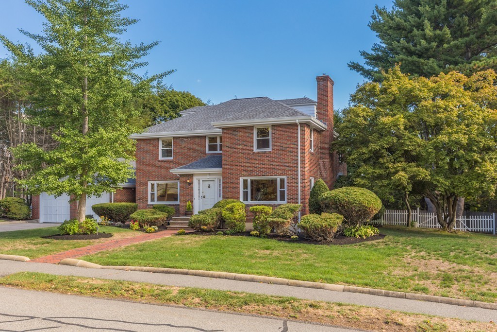 11 Vose Hill Road Milton, MA 02186 - Photo 2 of 29 Gallery Image 2