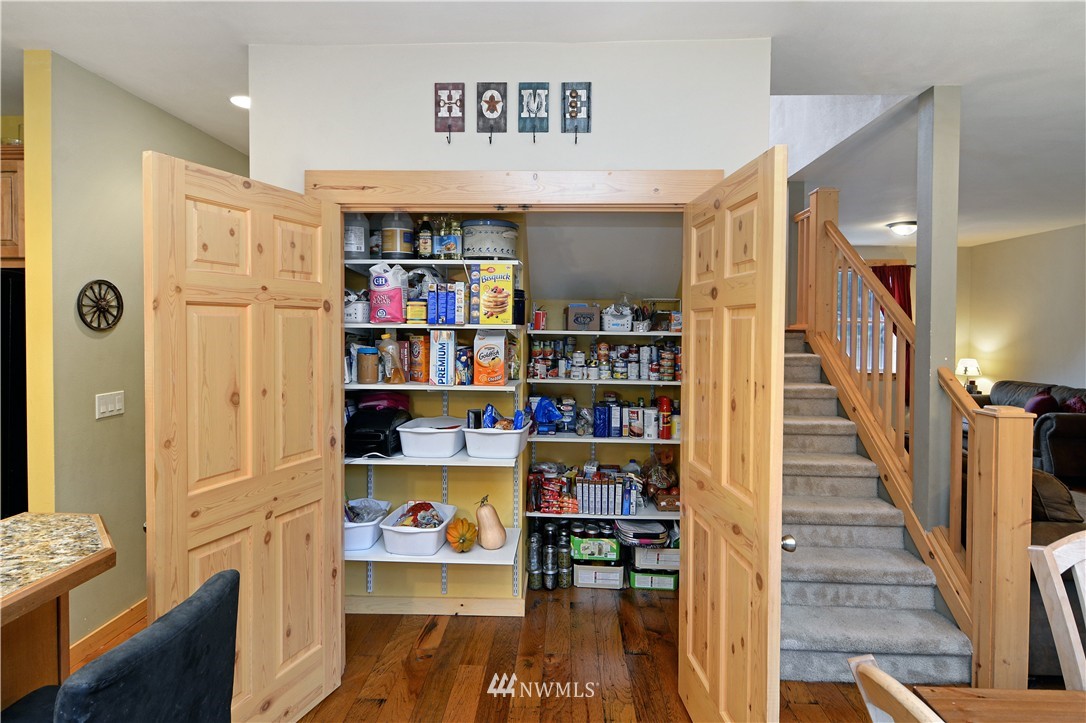 10770 Wicks Lake Road Southwest Port Orchard, WA 98367 - Photo 6 of 25 Gallery Image 6
