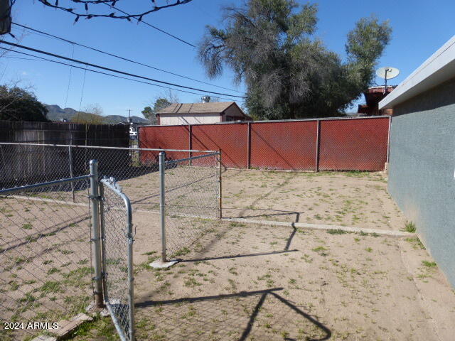433 Hartford Road Kearny, AZ 85137 - Photo 28 of 32 P1040908