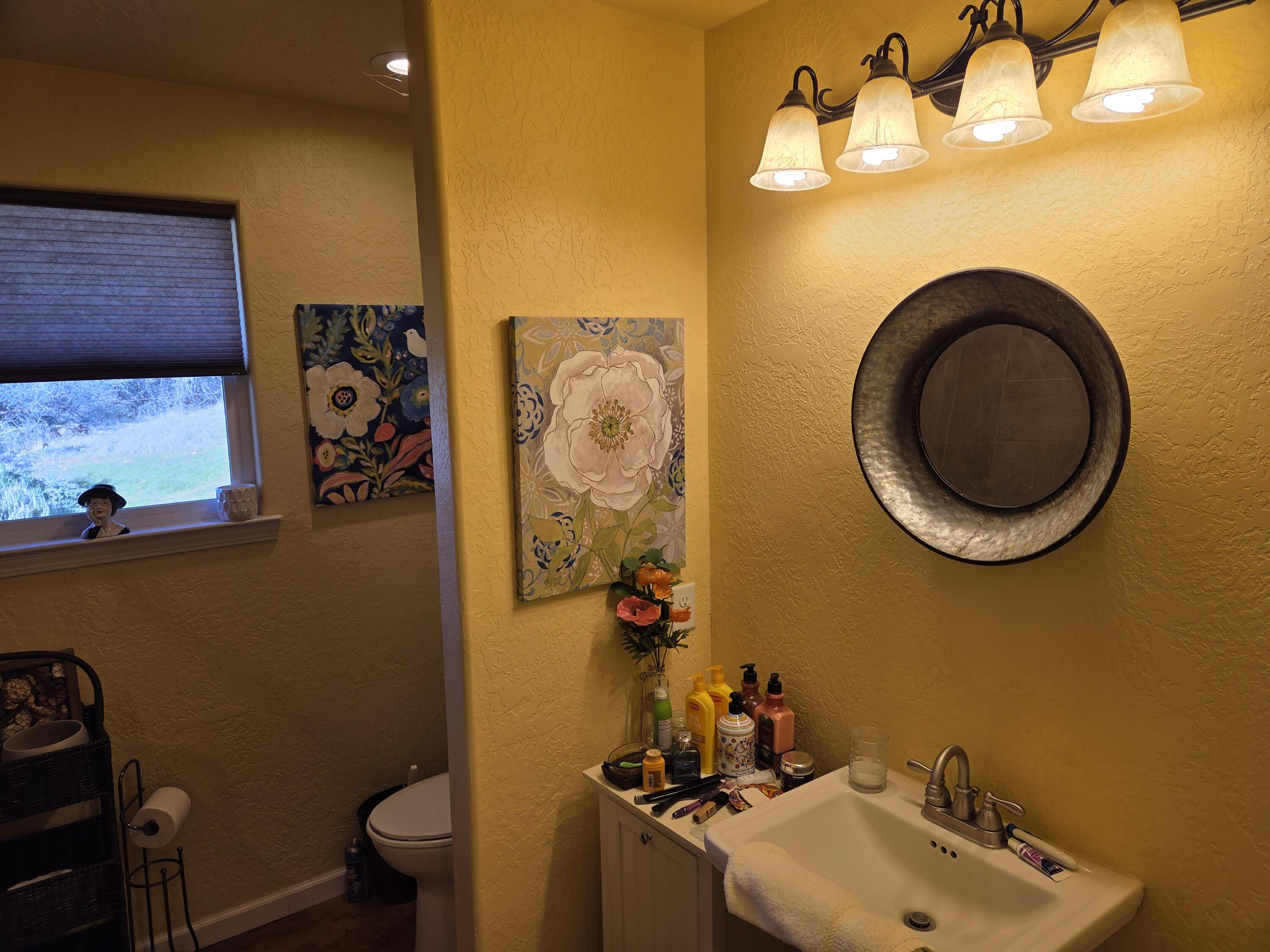 6612 Black Butte Road Shingletown, CA 96088 - Photo 19 of 35 BATHROOM