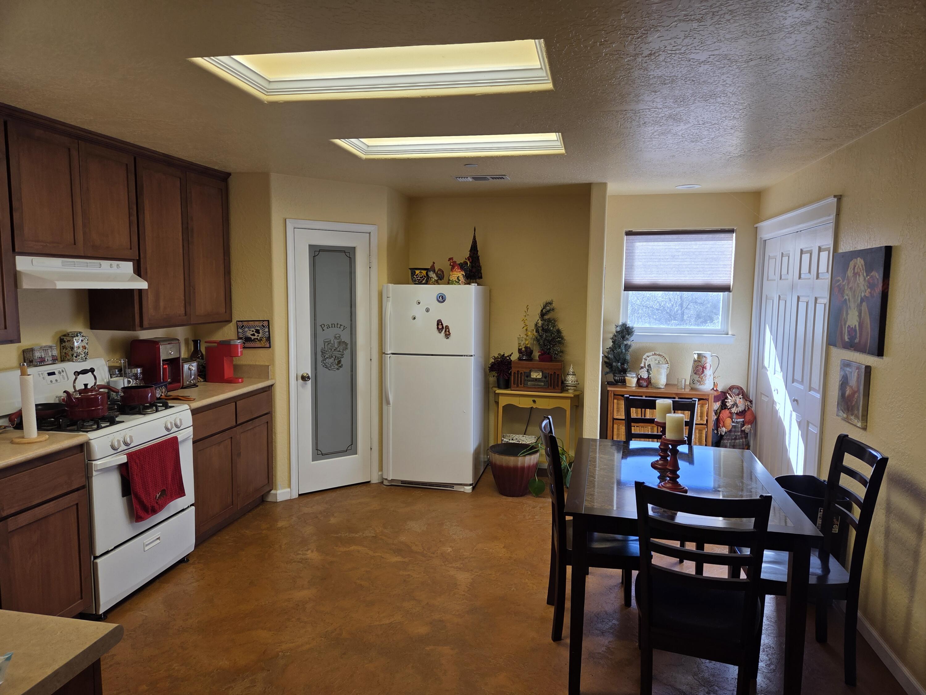 6612 Black Butte Road Shingletown, CA 96088 - Photo 8 of 35 KITCHEN V2