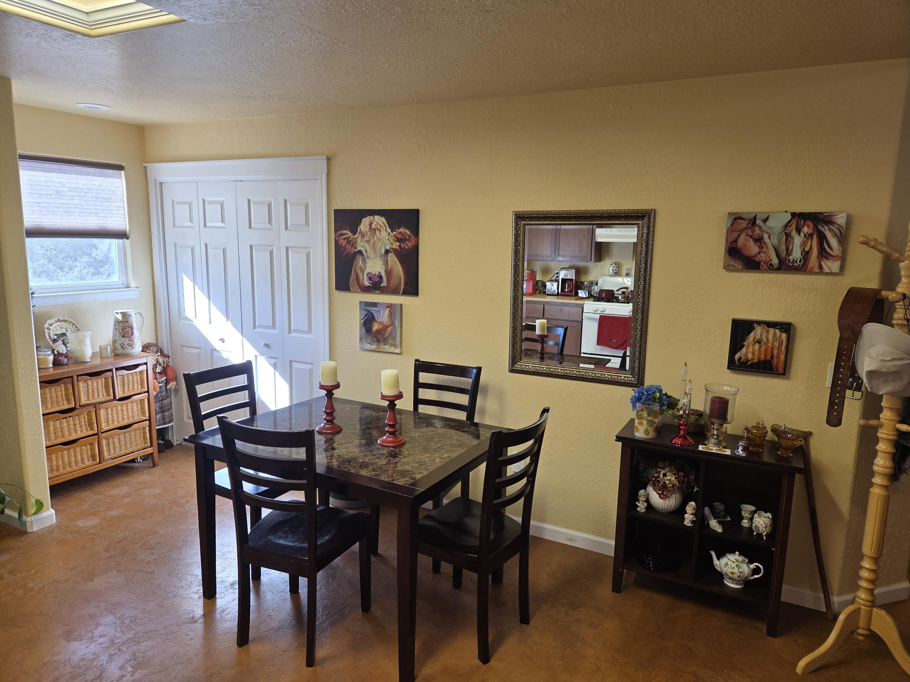 6612 Black Butte Road Shingletown, CA 96088 - Photo 9 of 35 DINING AREA