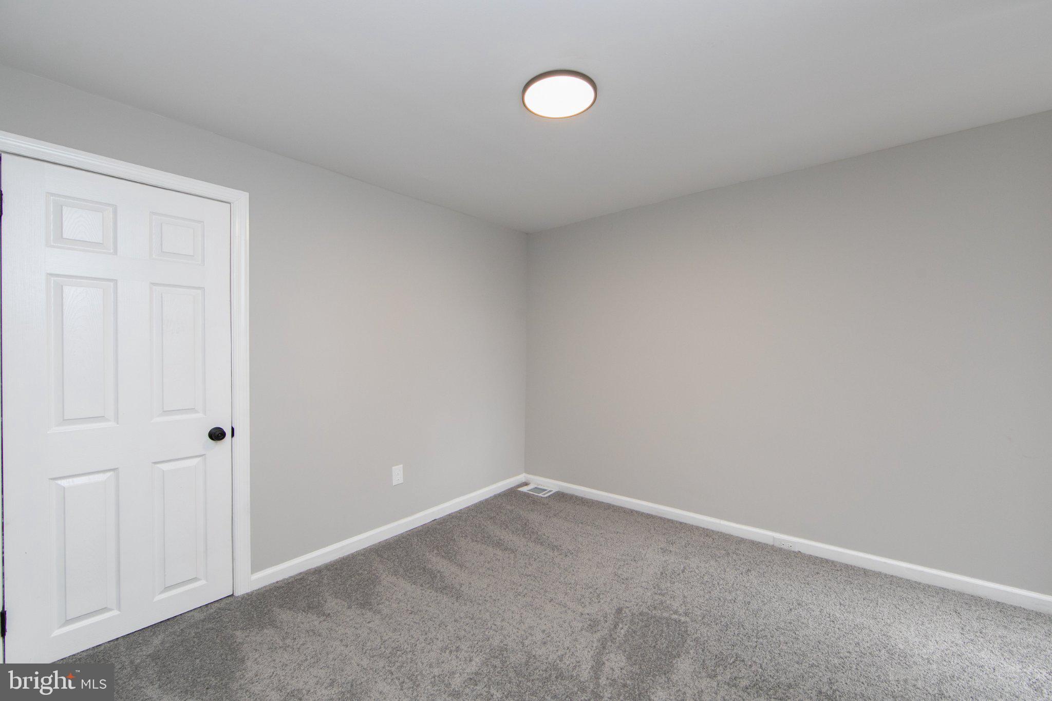 326 Clinton Street Camden, NJ 08103 - Photo 23 of 36 Gallery Image 23