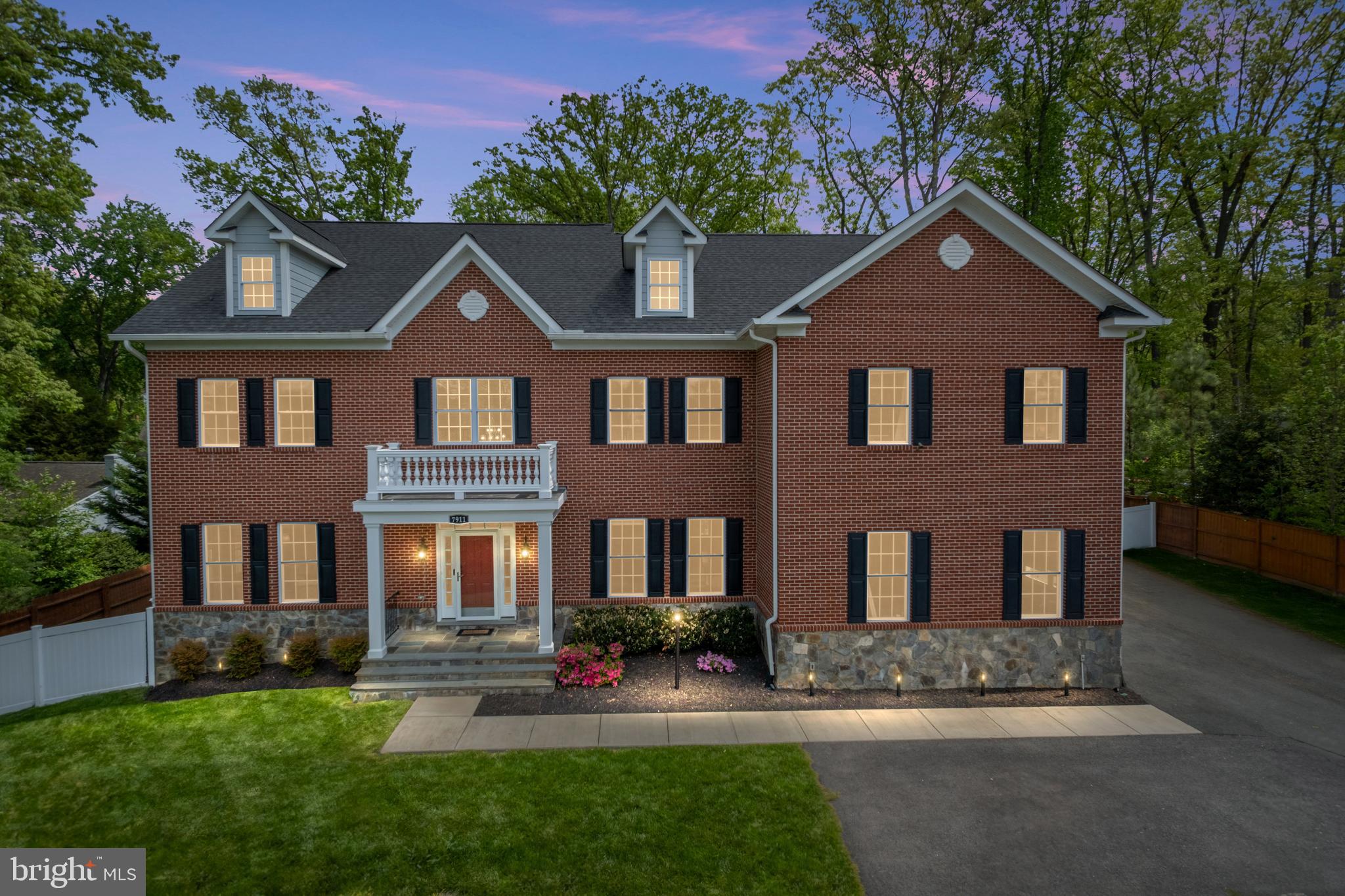 7911 Fort Hunt Road Alexandria, VA 22308 - Photo 2 of 71 Welcome! Stately brick/stone-fronted colonial