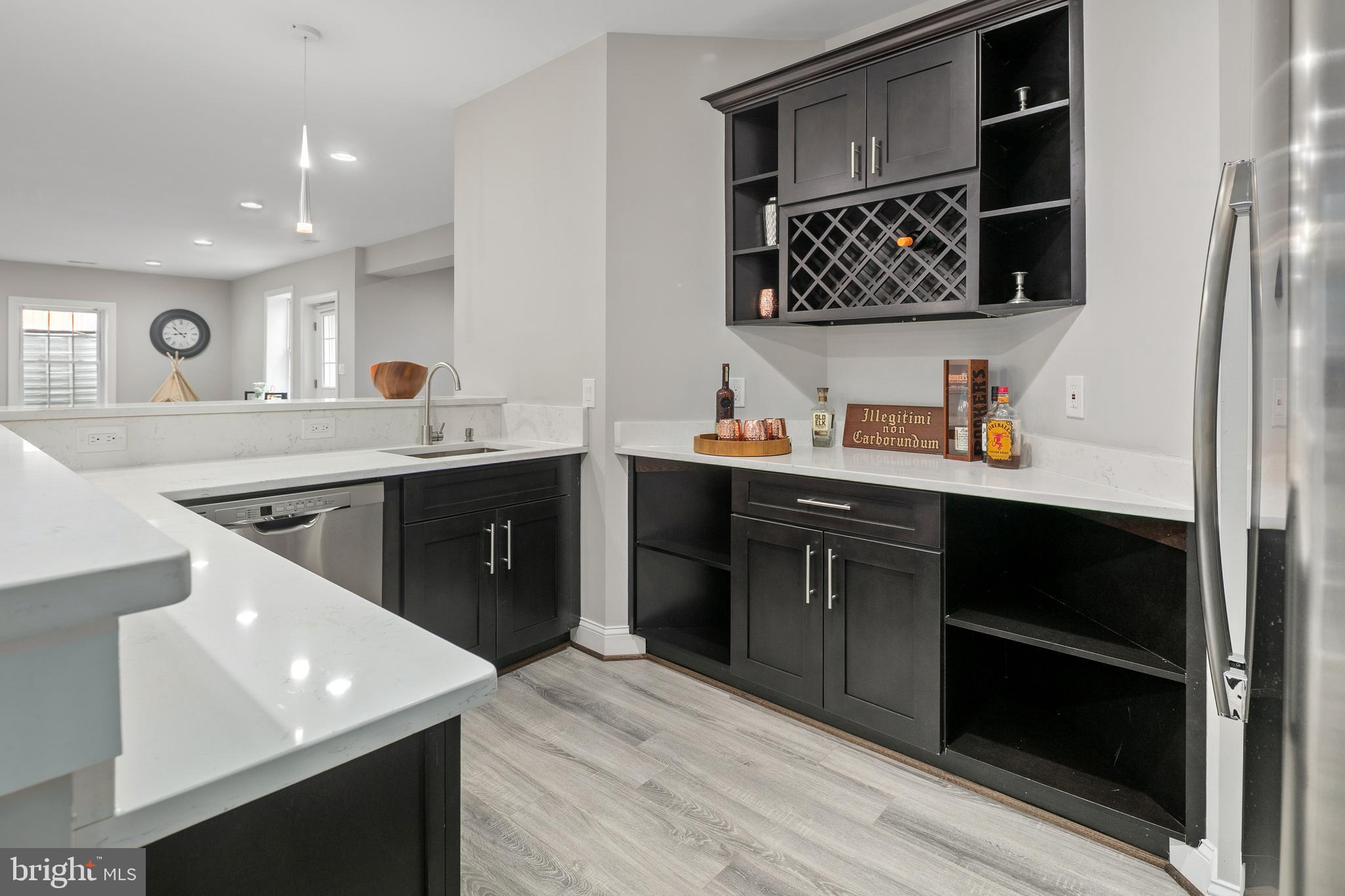 7911 Fort Hunt Road Alexandria, VA 22308 - Photo 61 of 71 Bar/mini-kitchen w/fridge, dishwasher, storage