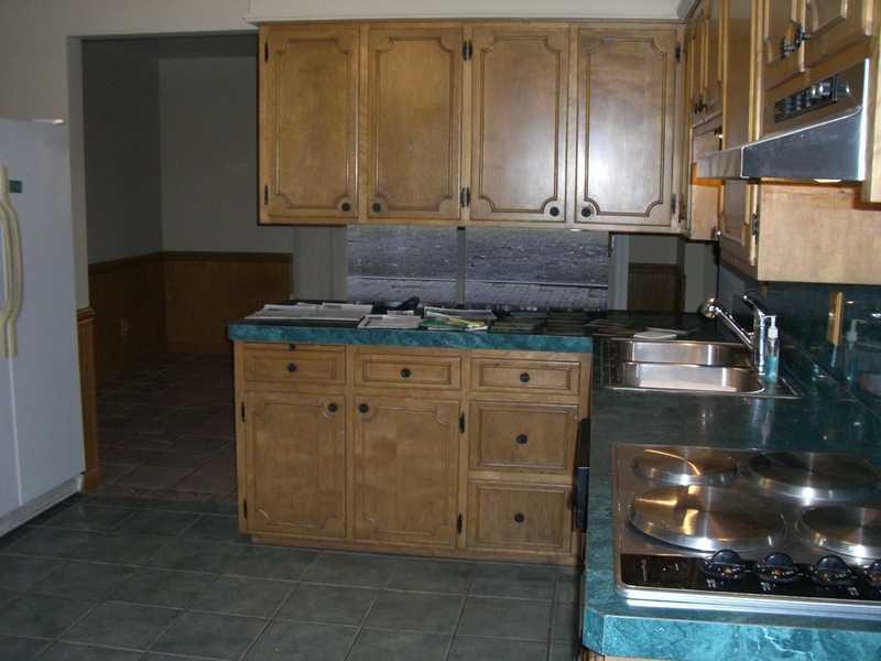 76 Ligo Road Mercer, PA 16137 - Photo 12 of 25 Kitchen.