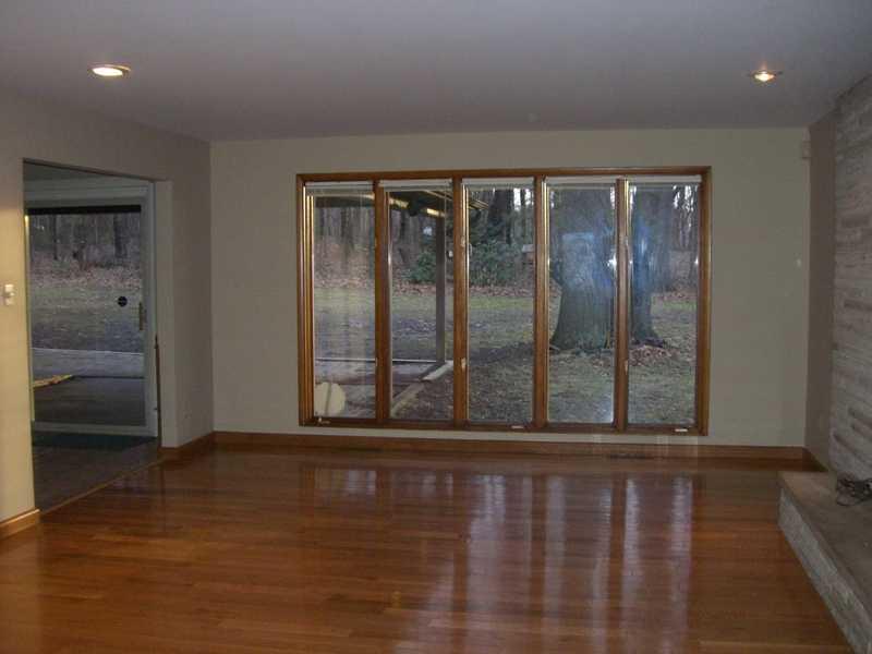 76 Ligo Road Mercer, PA 16137 - Photo 9 of 25 Living Room.
