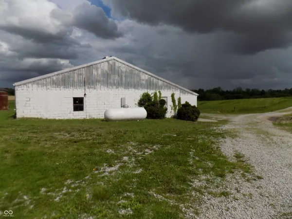 $379,900 | 9739 South County Road 825 East, Cloverdale, IN 46120