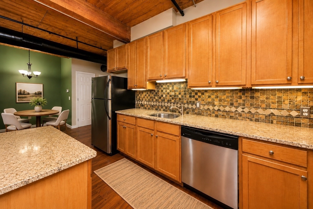 540 Main Street, Unit 101 Clinton, MA 01510 - Photo 9 of 24