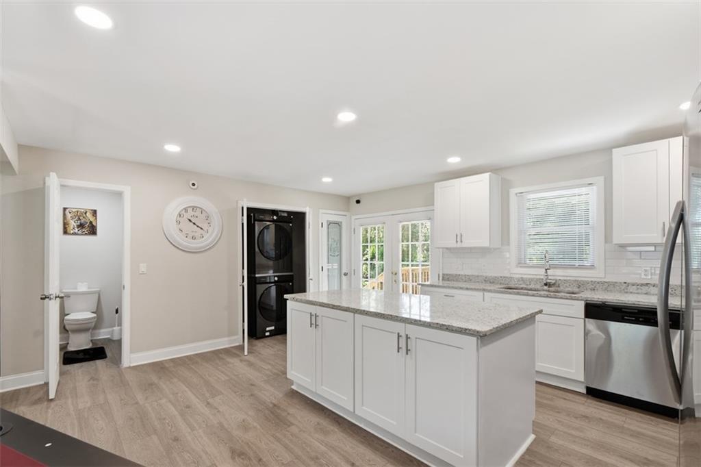 2805 Long Way Decatur, GA 30032 - Photo 15 of 50 Gallery Image 15