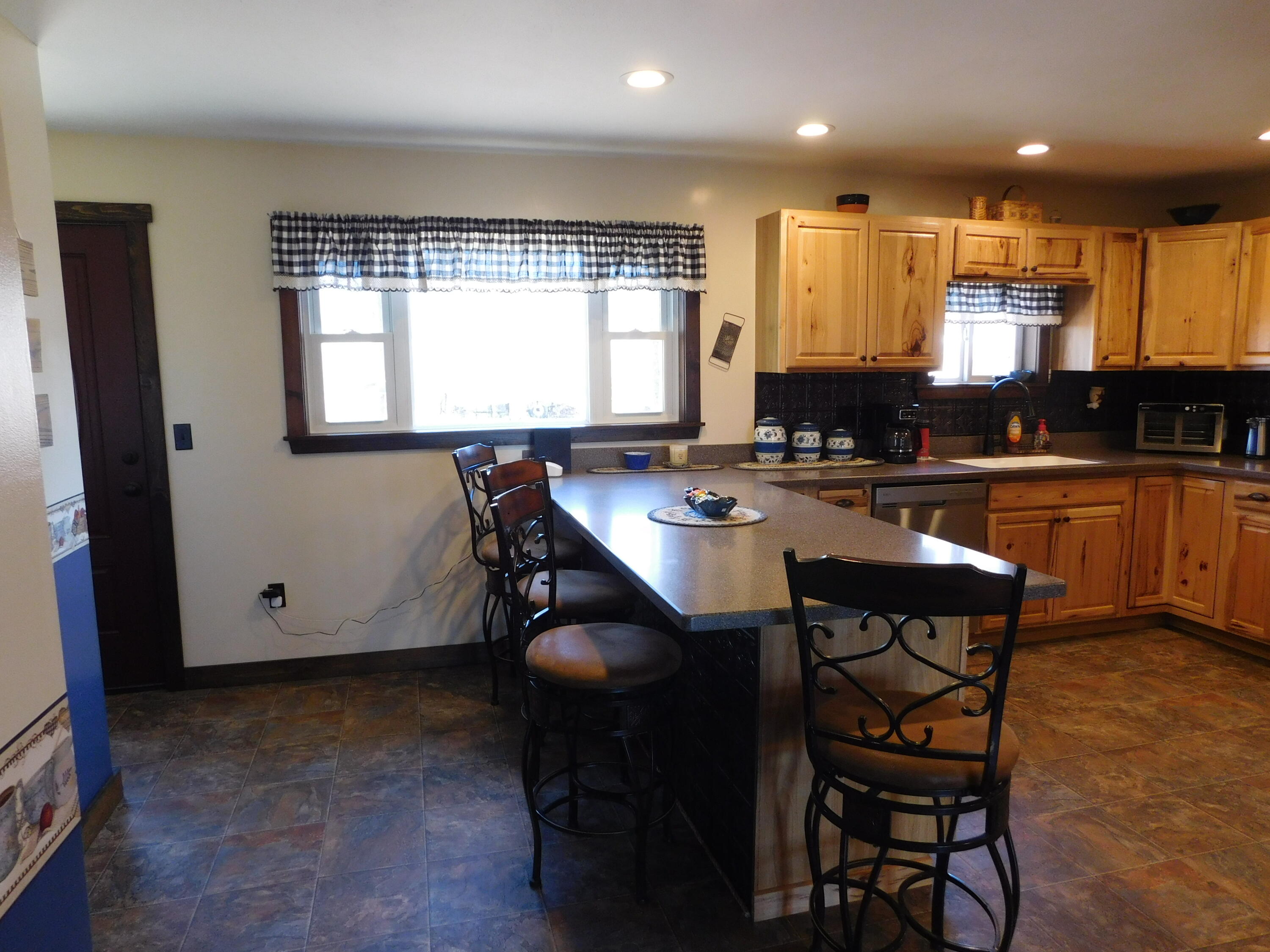 557 Enfield Road Lincoln, ME 04457 - Photo 41 of 112 DSCN0322