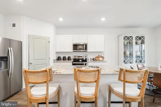 $519,990 | 127 Woodford Drive, Stephens City, VA 22655