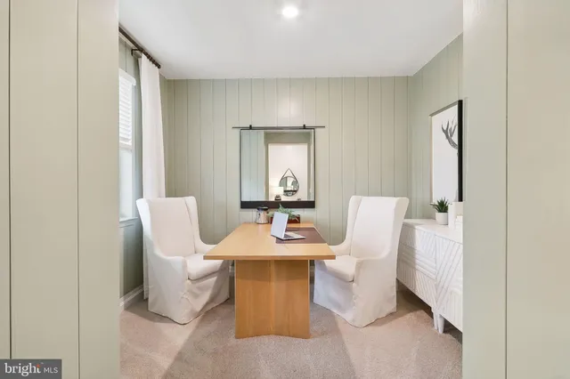 $519,990 | 127 Woodford Drive, Stephens City, VA 22655