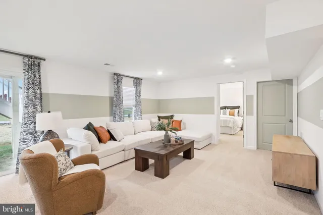 $519,990 | 127 Woodford Drive, Stephens City, VA 22655