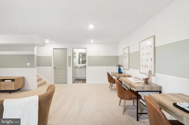 $519,990 | 127 Woodford Drive, Stephens City, VA 22655