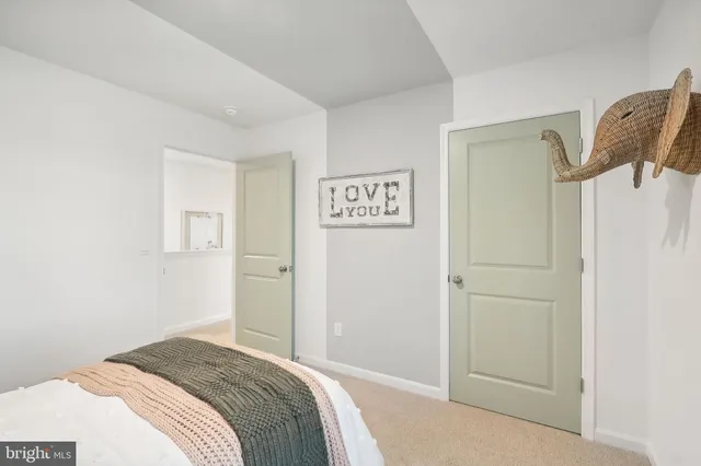 $519,990 | 127 Woodford Drive, Stephens City, VA 22655