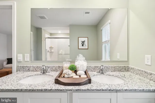 $519,990 | 127 Woodford Drive, Stephens City, VA 22655