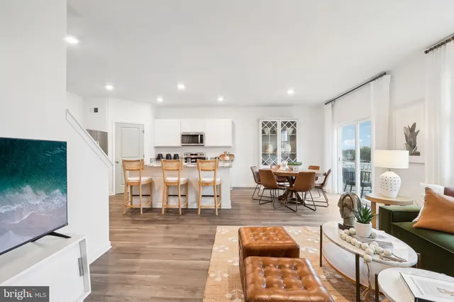 $519,990 | 127 Woodford Drive, Stephens City, VA 22655