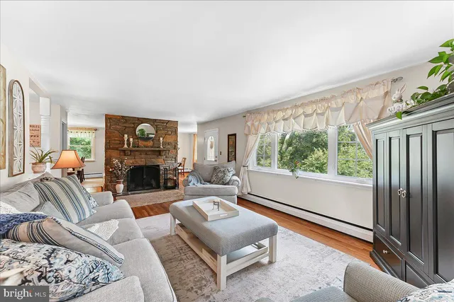 $599,900 | 250 Glen Mills Road, Glen Mills, PA 19342