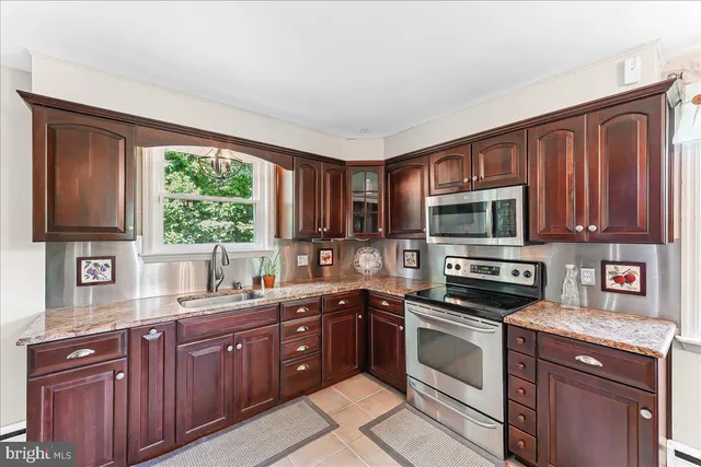 $599,900 | 250 Glen Mills Road, Glen Mills, PA 19342