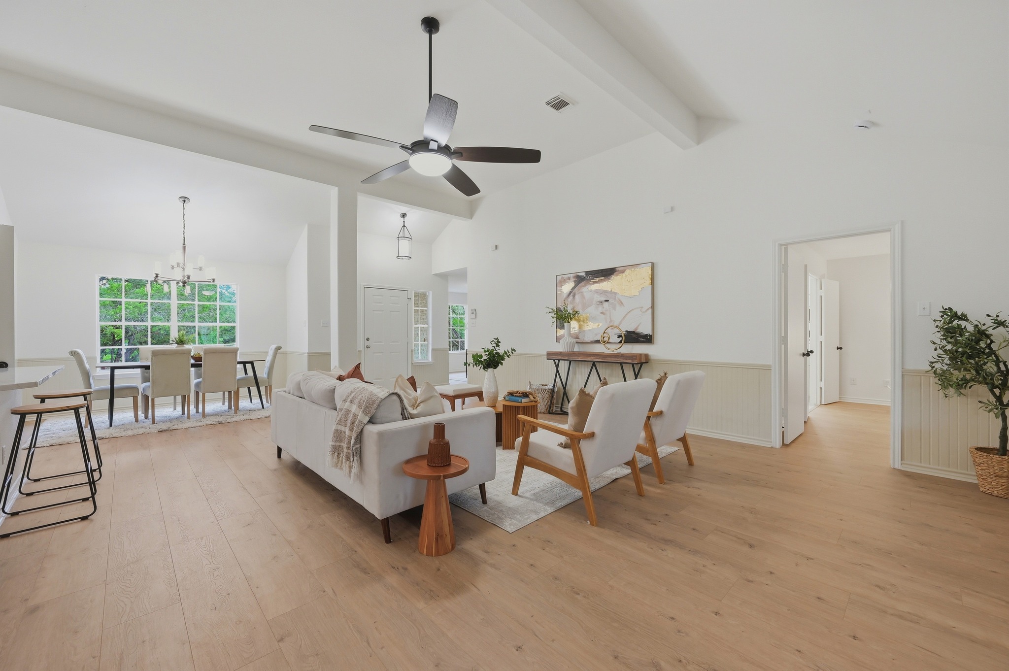 375 Rhodes Lane Wimberley, TX 78676 - Photo 5 of 34