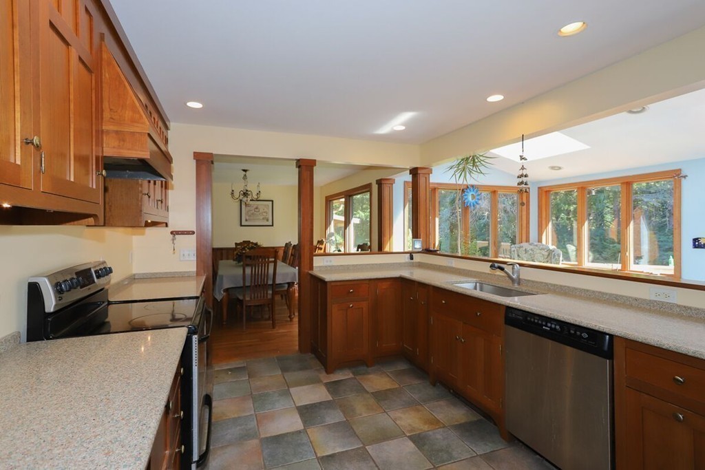 23 Hemlock Road Boxford, MA 01921 - Photo 9 of 26
