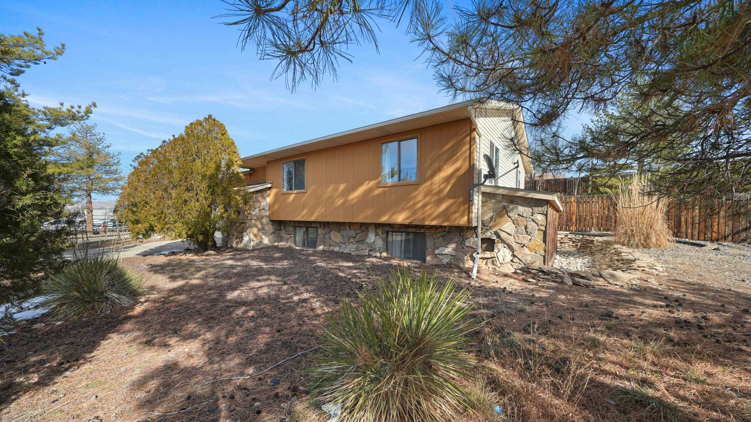 194 Rincon Drive Grand Junction, CO 81503 - Photo 2 of 30