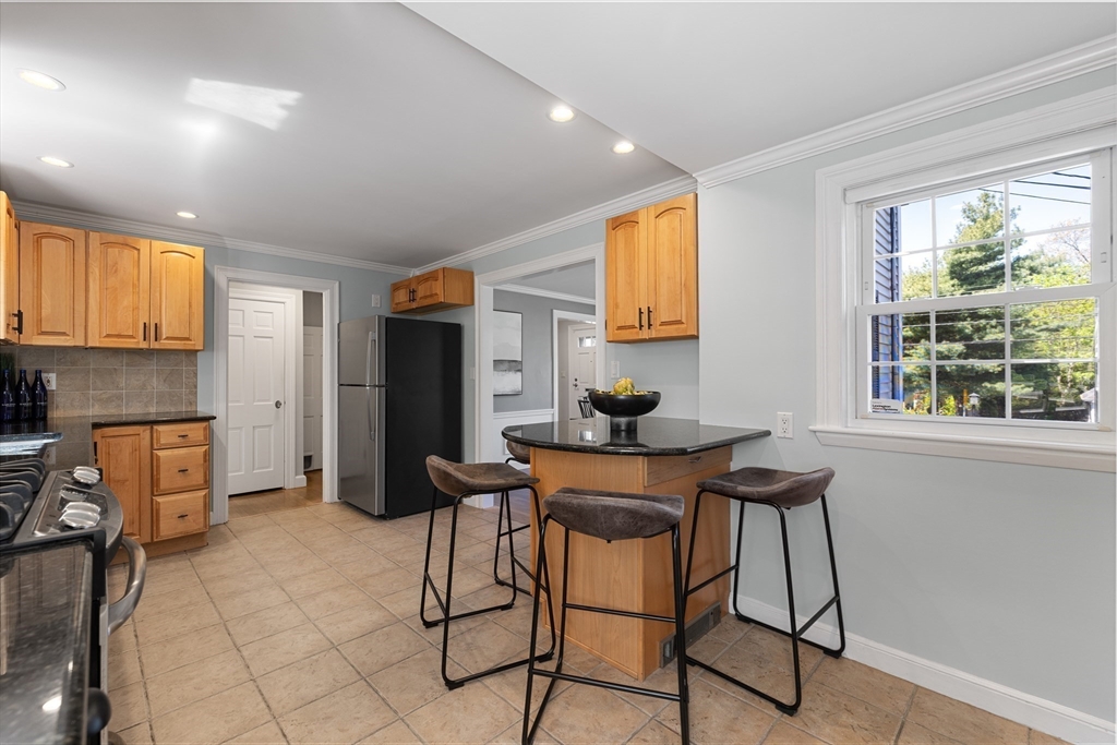 217 Follen Road Lexington, MA 02421 - Photo 6 of 23 Gallery Image 6