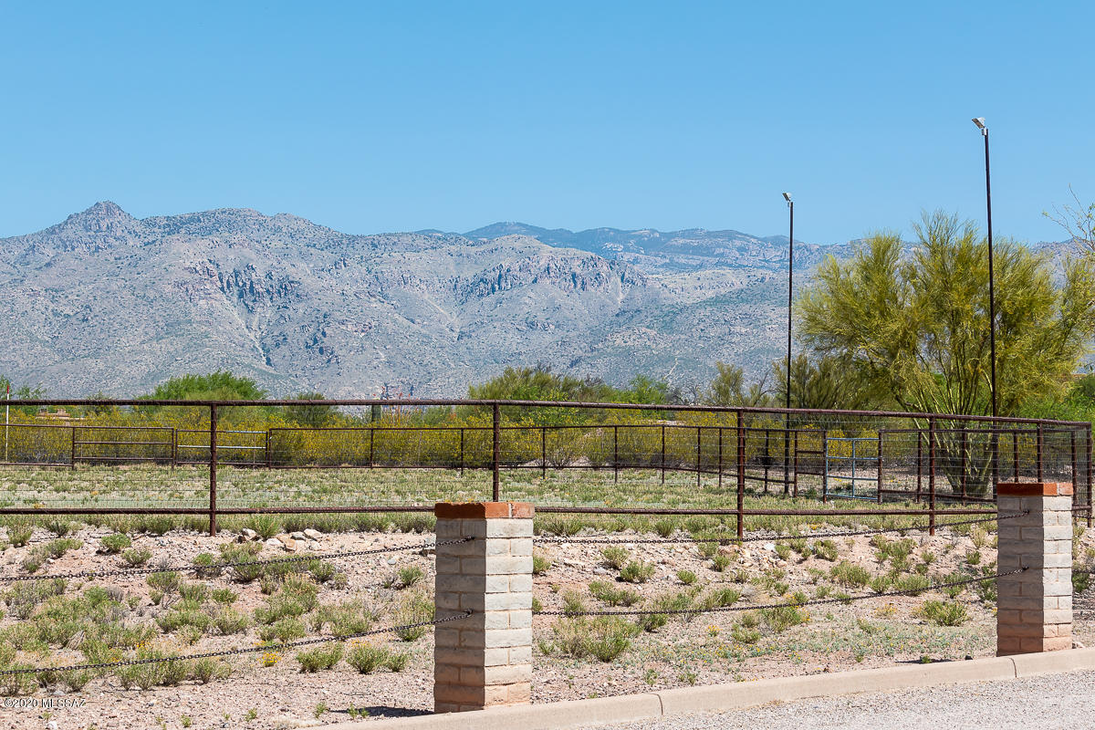 11511 East Tanque Verde Road Tucson, AZ 85749 - Photo 44 of 46 Gallery Image 44