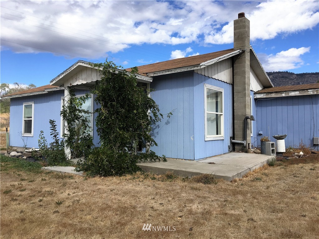 32 Truman Nelson Road Oroville, WA 98844 - Photo 1 of 9 Gallery Image 1