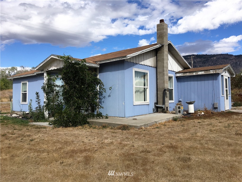 32 Truman Nelson Road Oroville, WA 98844 - Photo 2 of 9 Gallery Image 2