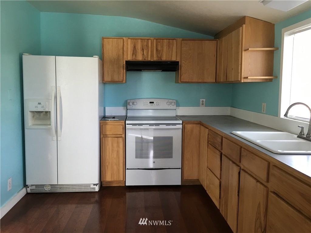 32 Truman Nelson Road Oroville, WA 98844 - Photo 3 of 9 Gallery Image 3