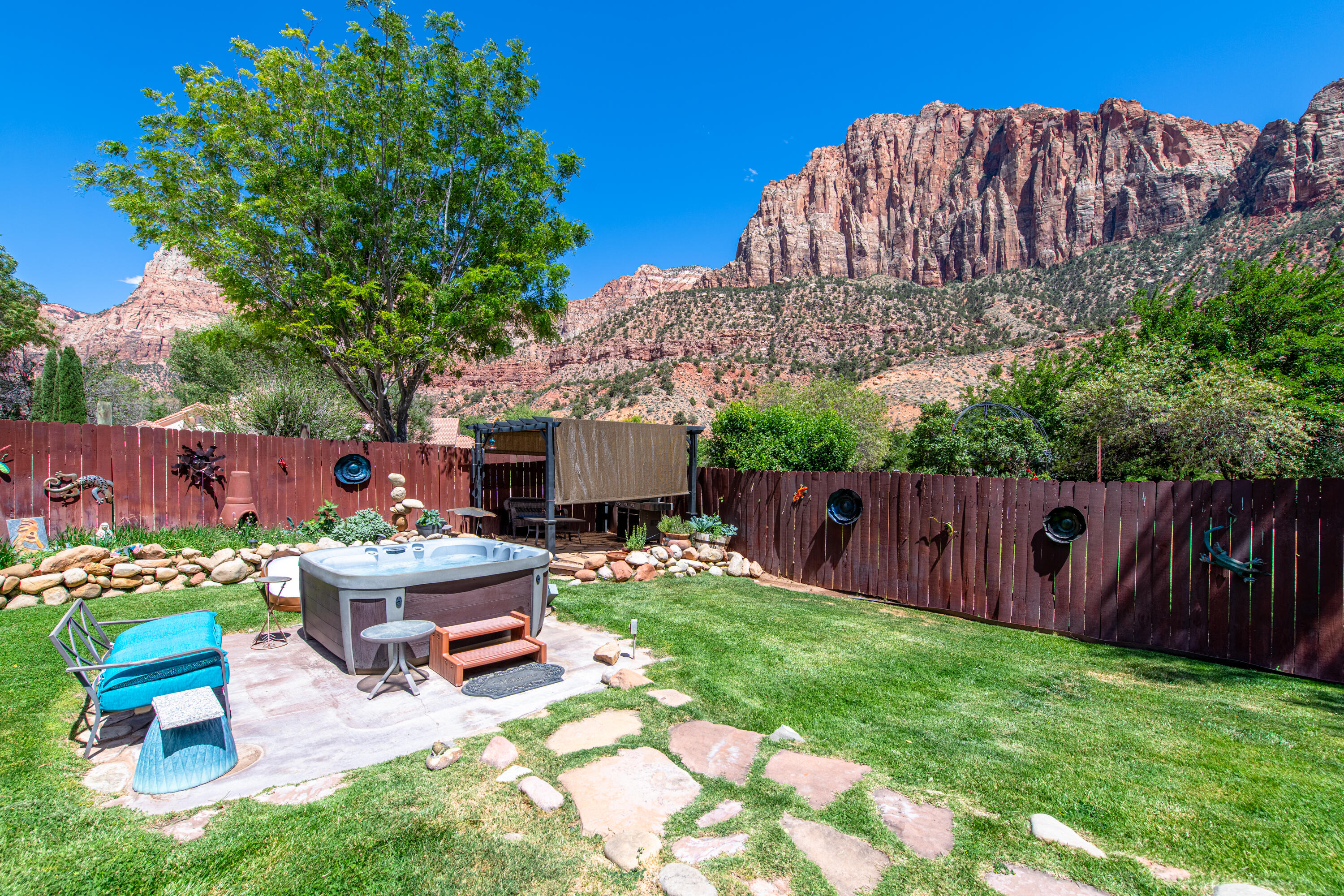 29 Canyon View Drive Springdale, UT 84767 - Photo 9 of 67 Lots of amazing views from backyard