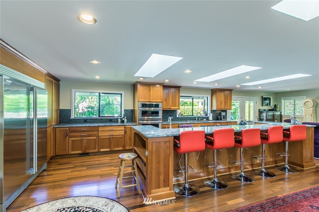 14309 Southeast 169th Street Renton, WA 98058 - Photo 6 of 25 Gallery Image 6