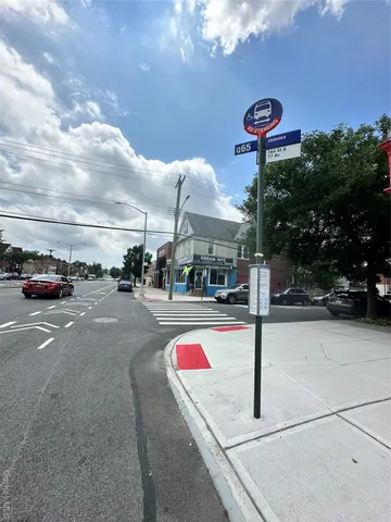 $3,600 | 77-02 164th Street, Unit 2 | Hillcrest