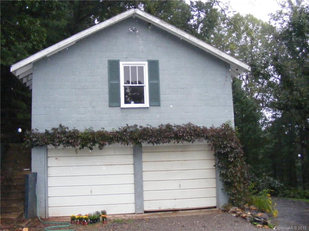 254 Bailey Road Candler, NC 28715 - Photo 3 of 24 Gallery Image 3