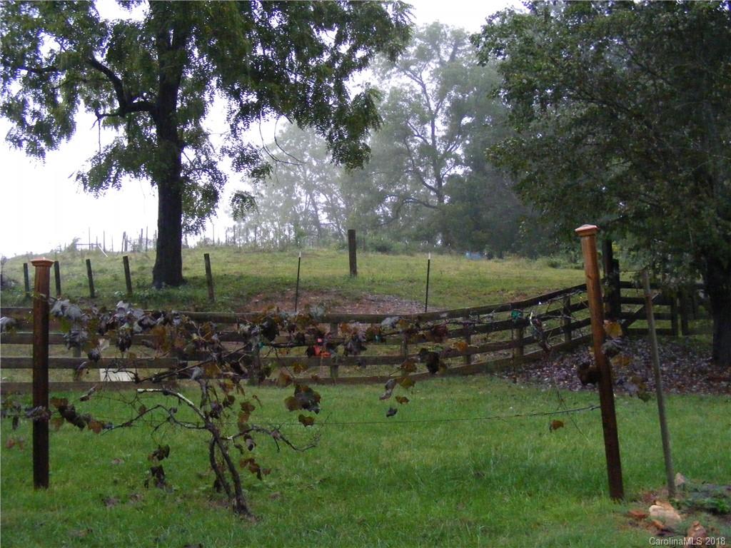 254 Bailey Road Candler, NC 28715 - Photo 23 of 24 Gallery Image 23