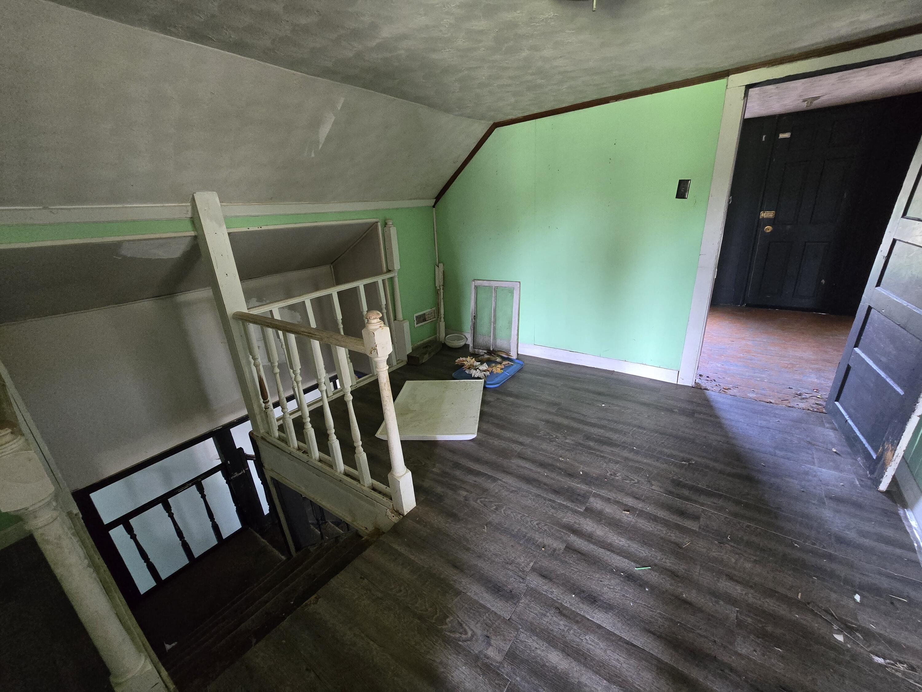 77 Curd Road Williamsburg, KY 40769 - Photo 17 of 24 20260410_122016