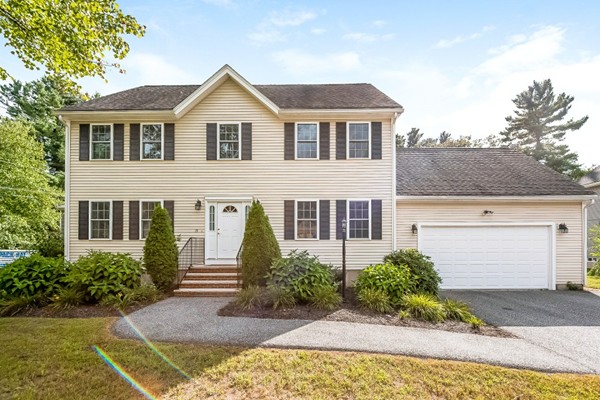 15 Carter Road Burlington, MA 01803 - Photo 1 of 30 Gallery Image 1