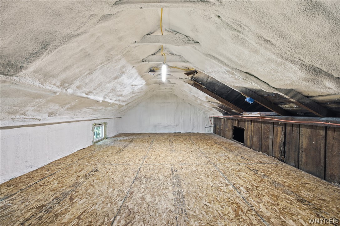 4441 Tonawanda Creek Road Pendleton, NY 14120 - Photo 33 of 50 Attic space