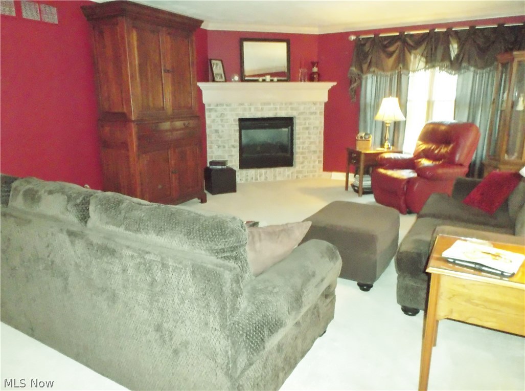 183 Mathews Road, Unit B Youngstown, OH 44512 - Photo 6 of 20 Gallery Image 6