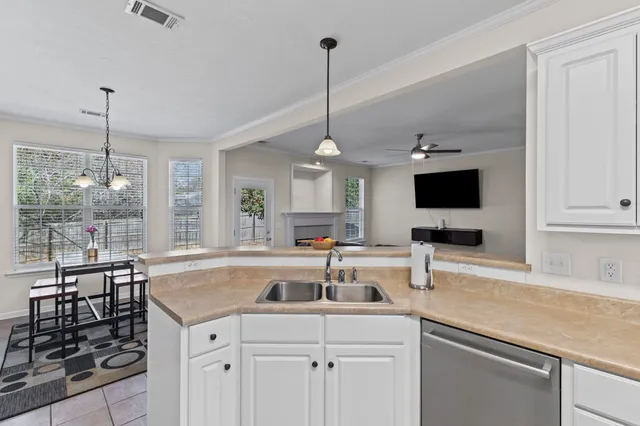 $314,900 | 215 Bainbridge Drive, Aiken, SC 29803