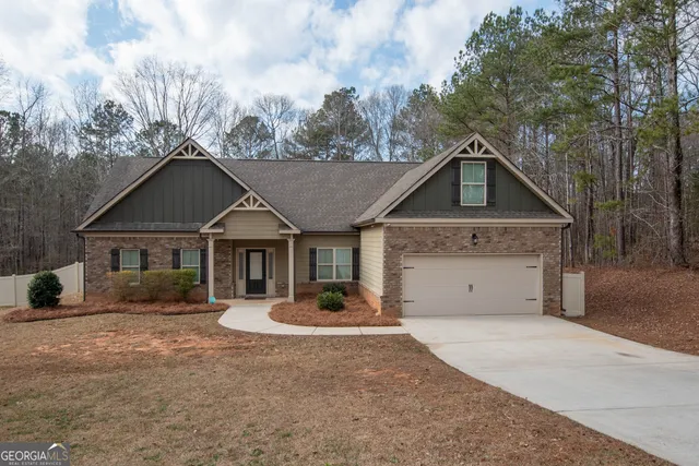 $325,000 | 1410 Parkway Drive, Griffin, GA 30223