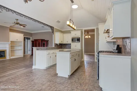 $369,990 | 408 Bon Mange Circle, Lafayette, LA 70506