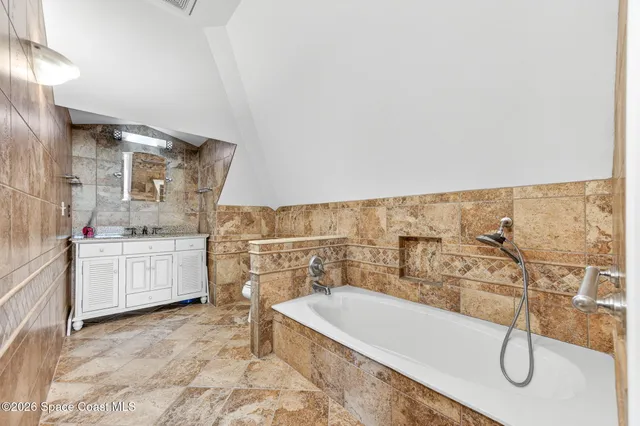 $999,500 | 3854 Rambling Acres Drive, Titusville, FL 32796