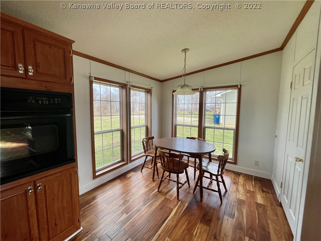 881 Bud Chattin Road Leon, WV 25123 - Photo 11 of 29 Kitchen Dining nook