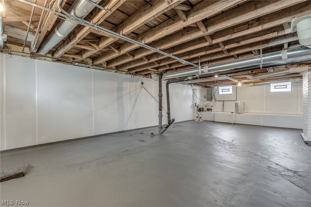 7400 Lake Road East Madison, OH 44057 - Photo 30 of 35 Gallery Image 30