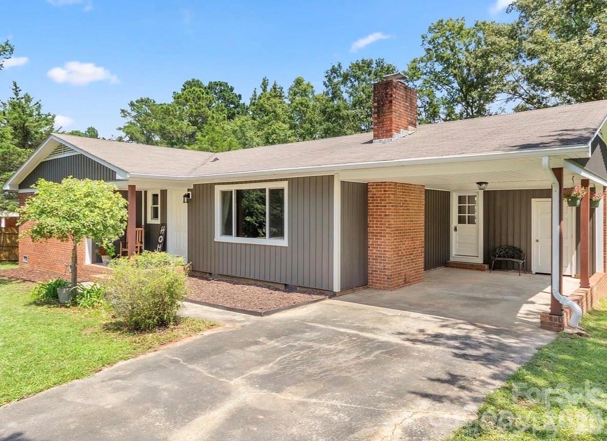 2179 Green Peach Road Lancaster, SC 29720 - Photo 2 of 22