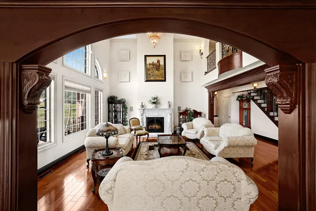 $1,880,000 | 3312 Augusta Lane, Onalaska, WI 54650