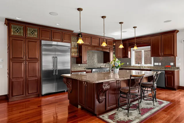 $1,880,000 | 3312 Augusta Lane, Onalaska, WI 54650